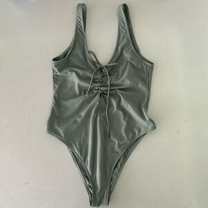 Olive Green 🫒 one piece swimsuit 🩱